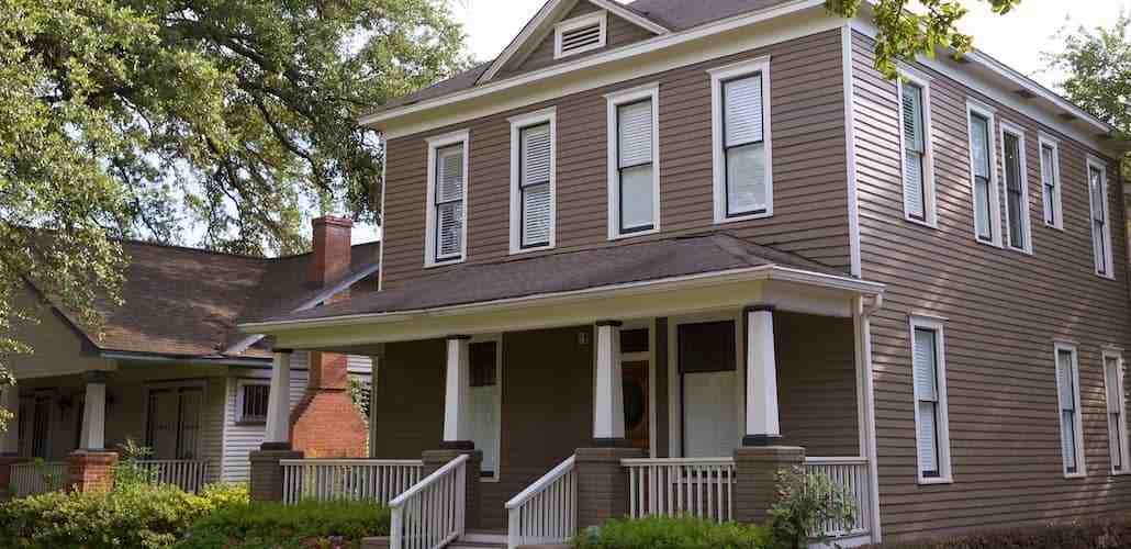 What do lenders check before closing?