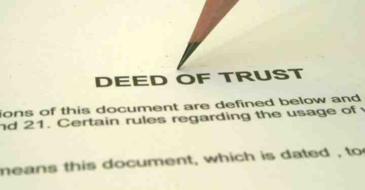 Can you sell a house with a deed of trust?