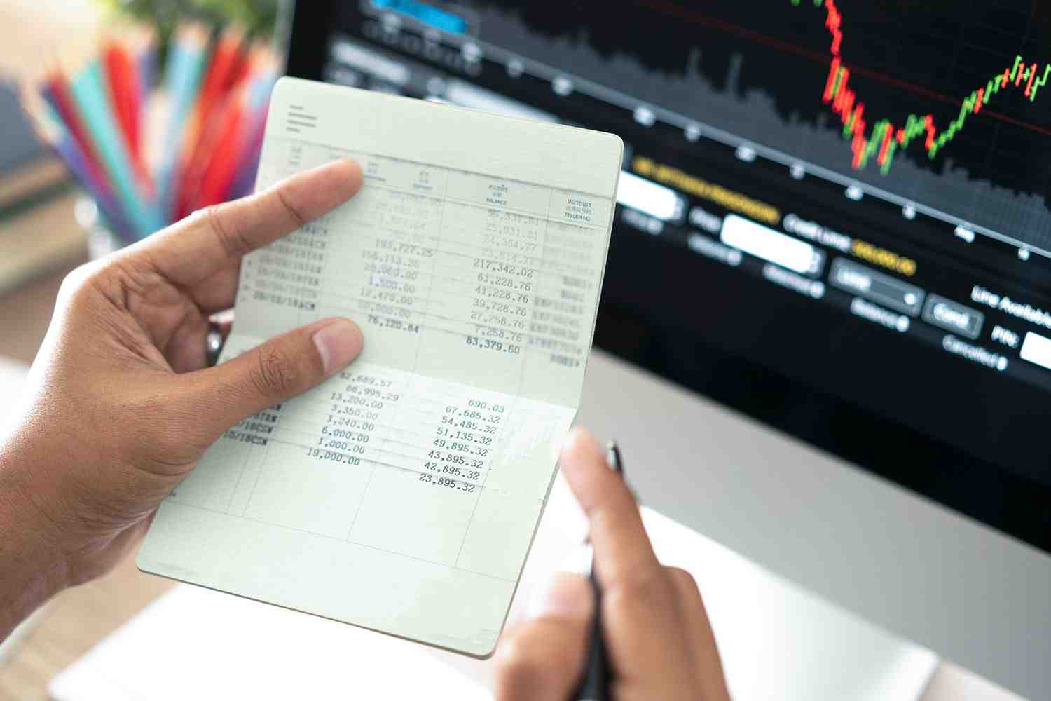 How is a structured note taxed?