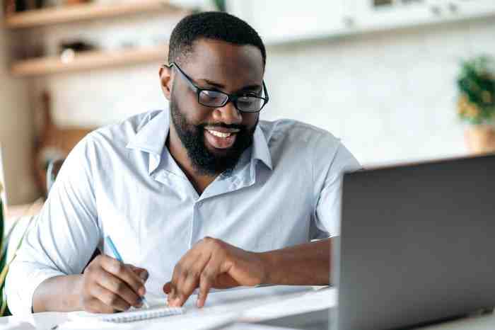 What are the risks of structured notes?